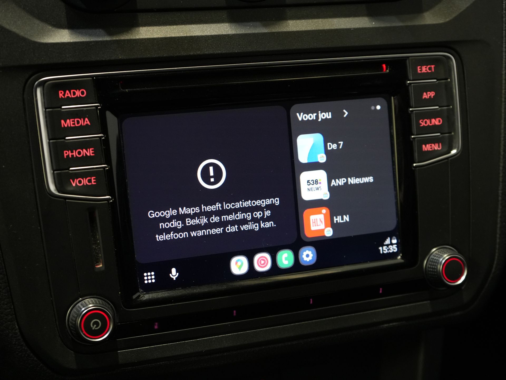 Volkswagen Caddy Van 2.0 TDI 100 ch DSG Aut. BPM FREE ! Edition 35 Carplay/ Seatverw./Chauffage au sol/ Cruise/ Airco/ PDC/ LMV/ Porte-bagages/ Barre de remorquage/ In