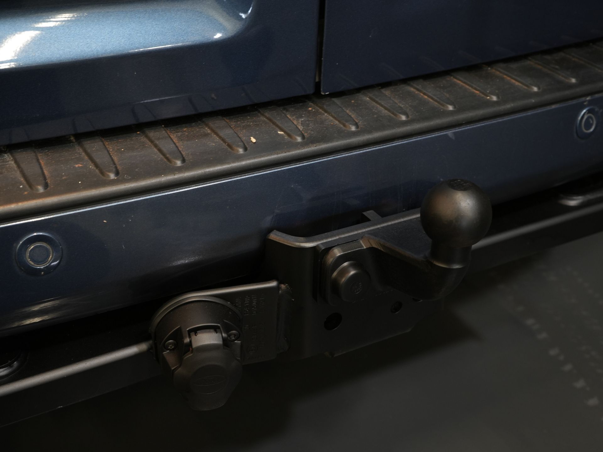 Ford Transit Custom Bestelbus 320 2.0 TDCI 170 pk Aut. L2 Trend BPM VRIJ! Carplay/ Stoelverw./ Camera/ PDC/ LMV/ Dakdragers/ Trekhaak