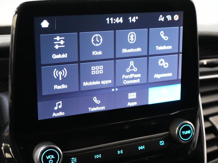 Ford Transit Custom Bestelbus 320 2.0 TDCI 170 pk Aut. L2 Trend BPM VRIJ! Carplay/ Stoelverw./ Camera/ PDC/ LMV/ Dakdragers/ Trekhaak