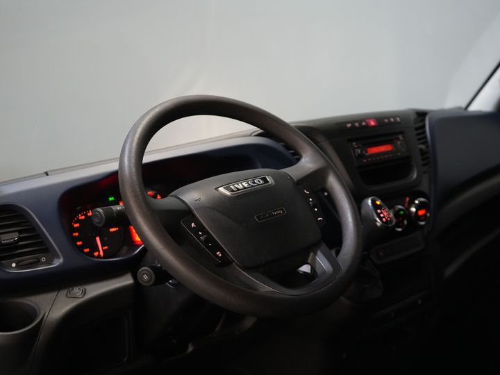 Iveco Daily Open laadbak 35C14D 2.3 140 pk Aut. ZF DC Dubbel Cabine 6 Pers./ Kipper/ Pick Up/ Open Laadbak/ Kieper/ 3.5t Trekverm./ Dubbel Lucht/ Gev.Sto