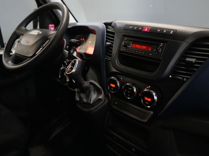 Iveco Daily Open laadbak 35C14D 2.3 140 pk Aut. ZF DC Dubbel Cabine 6 Pers./ Kipper/ Pick Up/ Open Laadbak/ Kieper/ 3.5t Trekverm./ Dubbel Lucht/ Gev.Sto