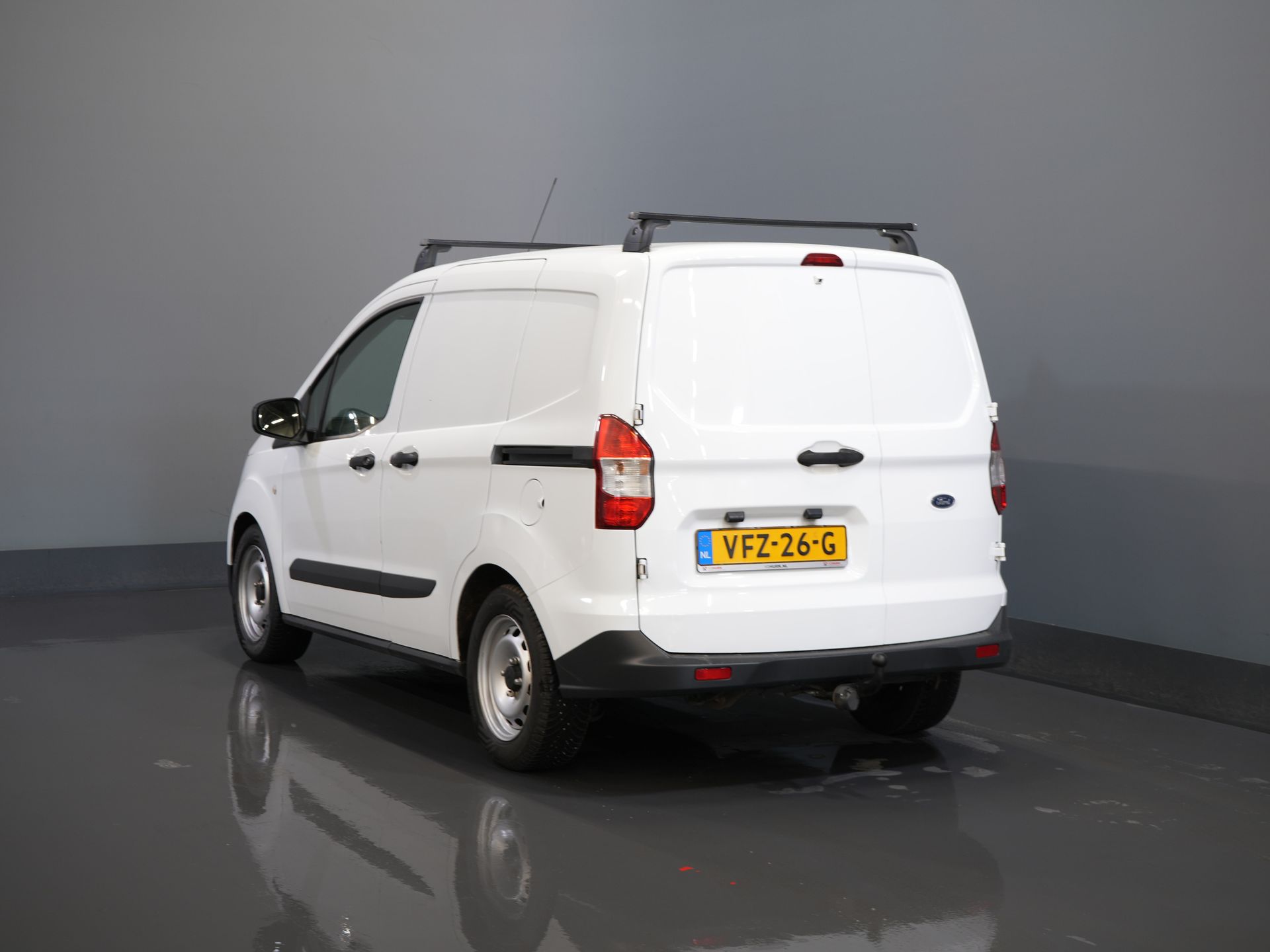 Ford Transit Courier Van 1.0 EcoBoost 100 к.с. Trend Petrol BPM FREE 2xЗсувні двері/ кондиціонер/ камера/ фаркоп/ багажник на дах