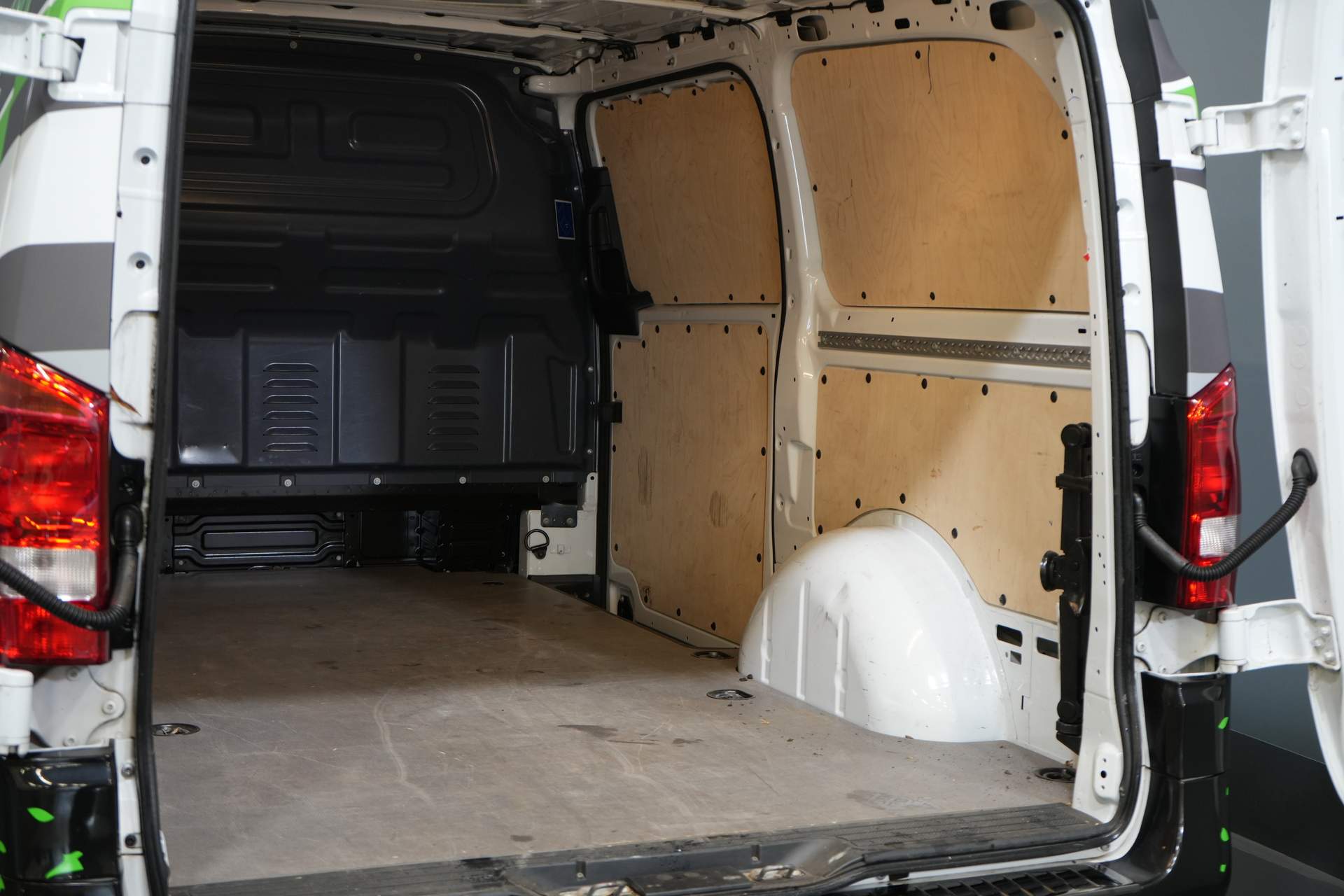 Mercedes-Benz eVito Van ДЕМО BPM БЕЗКОШТОВНО! 19