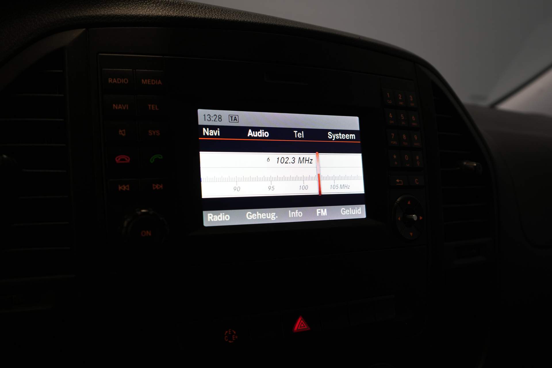 Mercedes-Benz eVito Van ДЕМО BPM БЕЗКОШТОВНО! 19