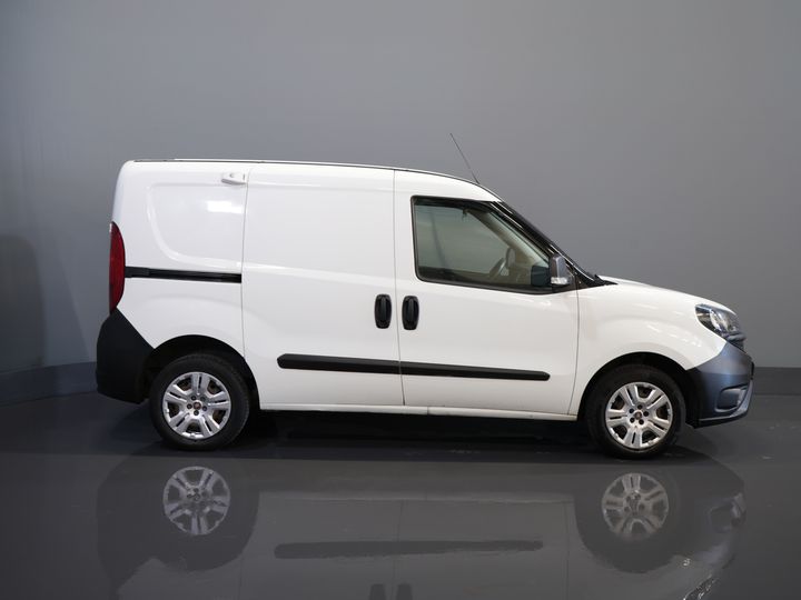 Fiat Dobló Cargo Bestelbus 1.3 MJ BPM VRIJ! 7x Voorraad NL Auto/ Airco/ Bluetooth/ Betimmering