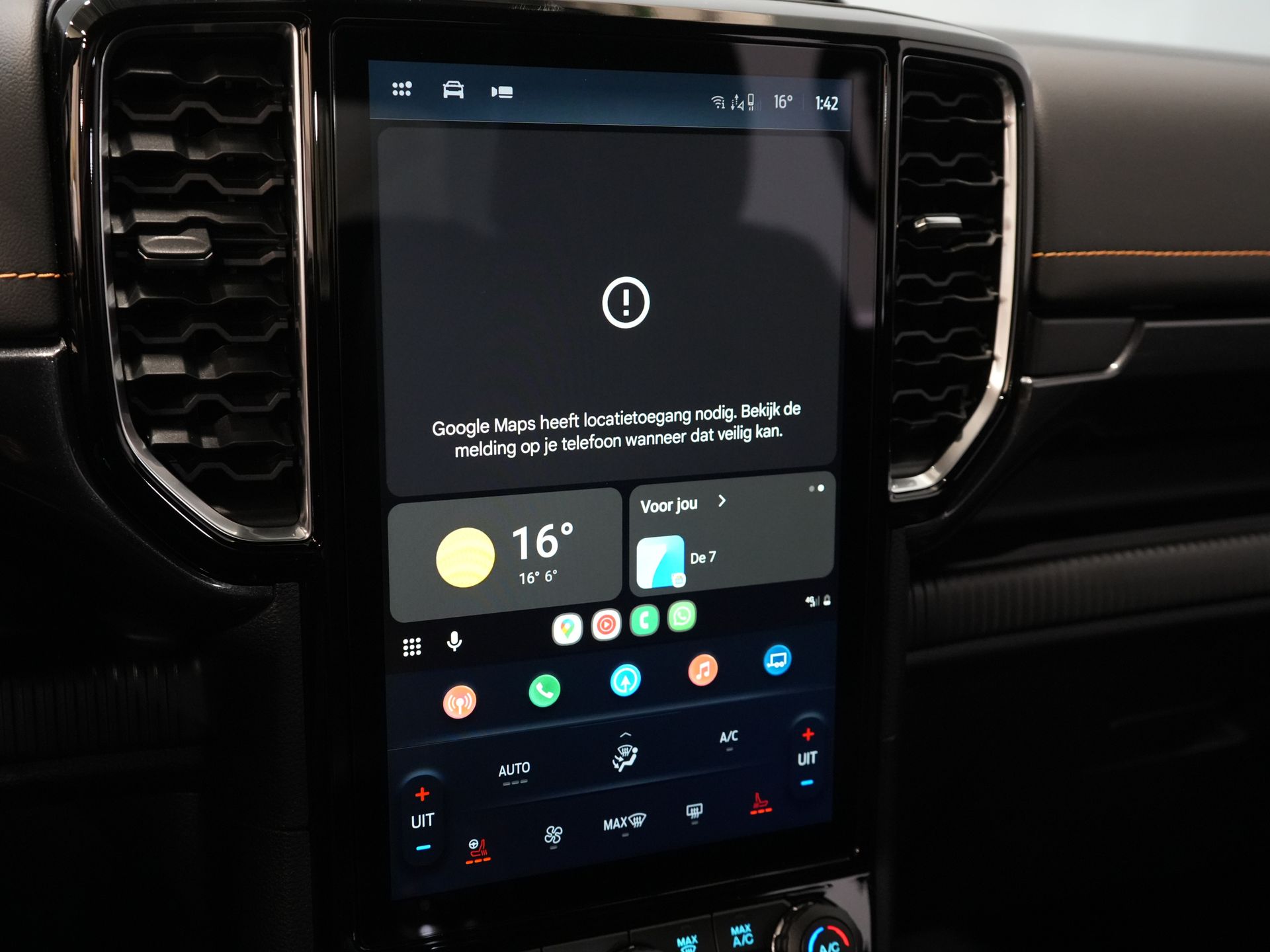 Ford Ranger Pick-Up Ford Ranger Wildtrak 2.3 PHEV Double Cab 4x4/ B&O/ Elek. Roll Cover/ Tech-Pack/ Adapt.Cruise/ 3.5t Towing Verm./ 360 Camera/ Leather/