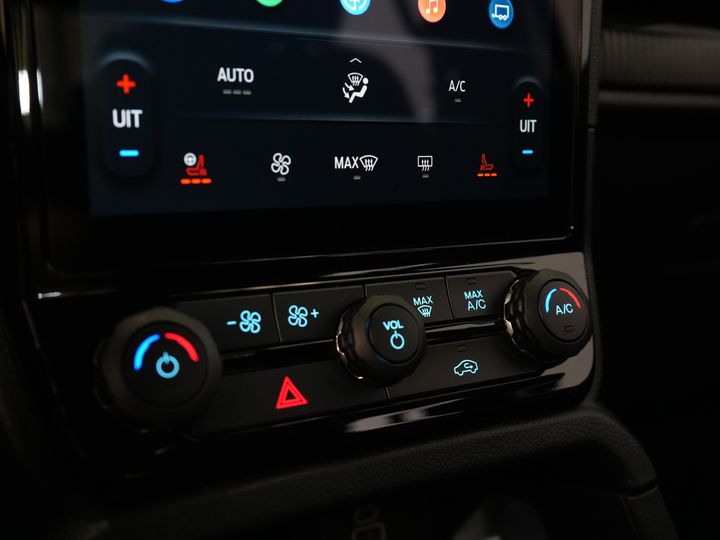 Ford Ranger Pick-Up Ford Ranger Wildtrak 2.3 PHEV Double Cab 4x4/ B&O/ Elek. Roll Cover/ Tech-Pack/ Adapt.Cruise/ 3.5t Towing Verm./ 360 Camera/ Leather/