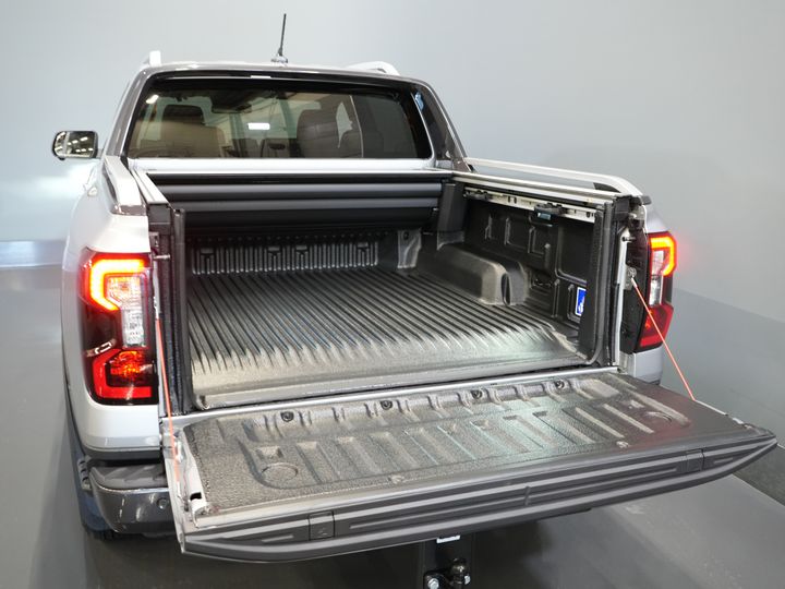 Ford Ranger Pick-Up Ford Ranger Wildtrak 2.3 PHEV Double Cab 4x4/ B&O/ Elek. Roll Cover/ Tech-Pack/ Adapt.Cruise/ 3.5t Towing Verm./ 360 Camera/ Leather/