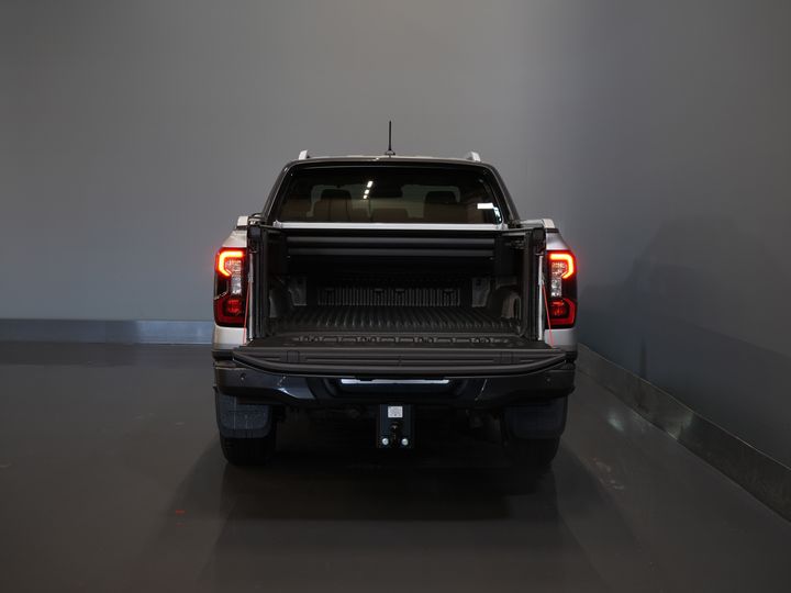 Ford Ranger Pick-Up Ford Ranger Wildtrak 2.3 PHEV Double Cab 4x4/ B&O/ Elek. Roll Cover/ Tech-Pack/ Adapt.Cruise/ 3.5t Towing Verm./ 360 Camera/ Leather/