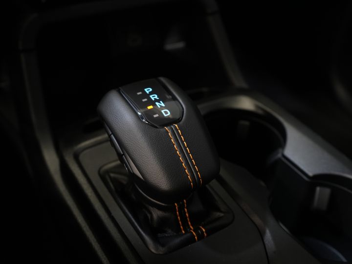 Ford Ranger Pick-Up Ford Ranger Wildtrak 2.3 PHEV Double Cab 4x4/ B&O/ Elek. Roll Cover/ Tech-Pack/ Adapt.Cruise/ 3.5t Towing Verm./ 360 Camera/ Leather/