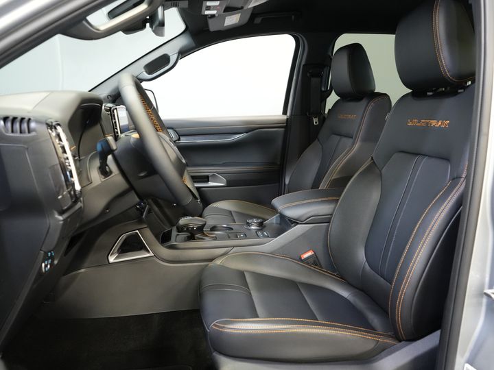 Ford Ranger Pick-Up Ford Ranger Wildtrak 2.3 PHEV Double Cab 4x4/ B&O/ Elek. Roll Cover/ Tech-Pack/ Adapt.Cruise/ 3.5t Towing Verm./ 360 Camera/ Leather/