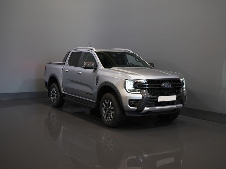 Ford Ranger Pick-Up Ford Ranger Wildtrak 2.3 PHEV Double Cab 4x4/ B&O/ Elek. Roll Cover/ Tech-Pack/ Adapt.Cruise/ 3.5t Trekverm./ 360 Camera/ Leder/