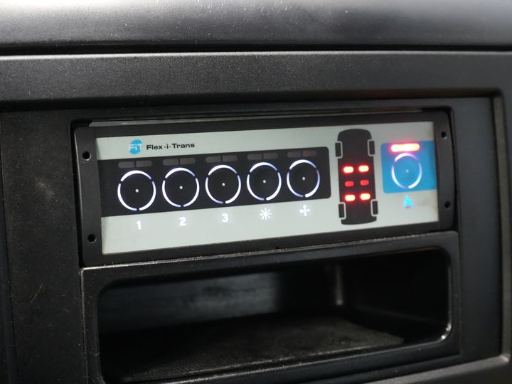 Mercedes-Benz Sprinter Trasporto Passeggeri 313 2.2 CDI L2H2 € 10.164 IVA inclusa BPM FREE! Combi/ 9 persone/ Kombi/ 9P/ Aria condizionata/ Ascensore per sedie a rotelle