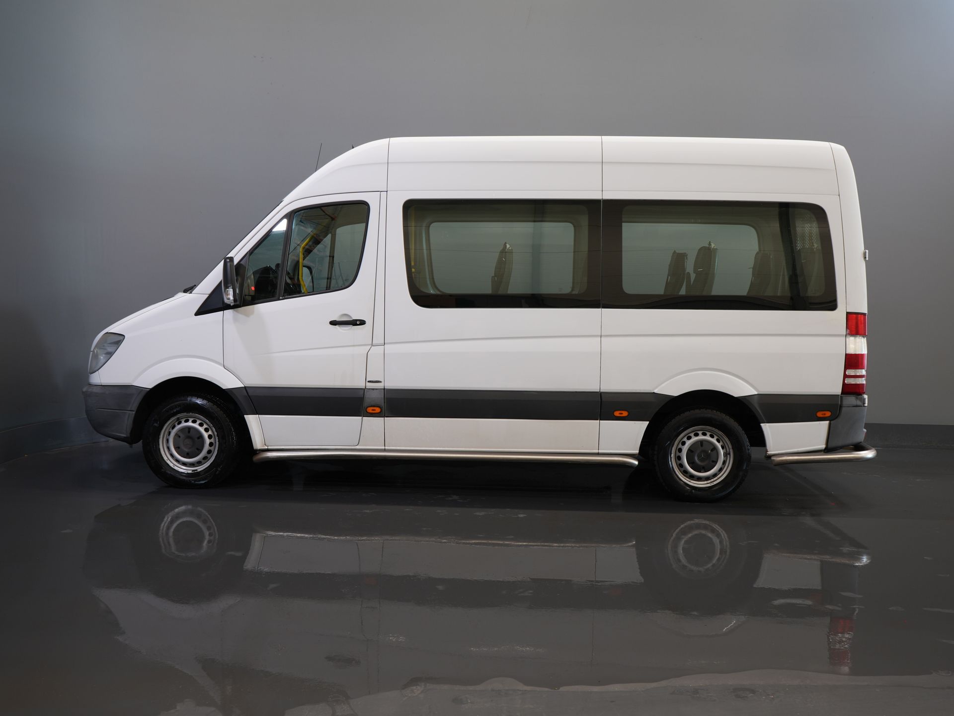 Mercedes-Benz Sprinter Trasporto Passeggeri 313 2.2 CDI L2H2 € 10.164 IVA inclusa BPM FREE! Combi/ 9 persone/ Kombi/ 9P/ Aria condizionata/ Ascensore per sedie a rotelle