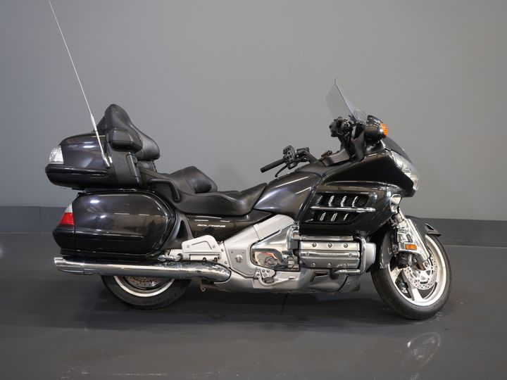 Honda Tour GL 1800 Gold Wing MARGE/ Sakwy/ Kufry/ Top box/ Navi/ Radio