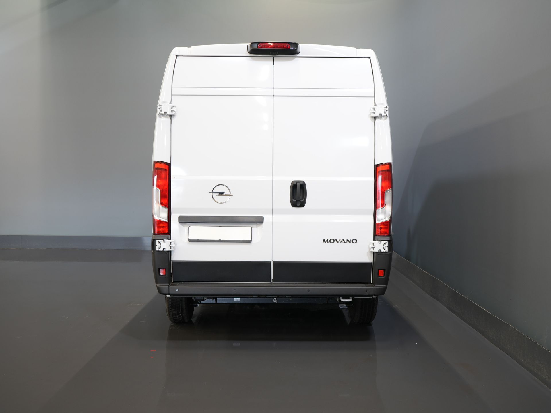 Opel Movano Van 35 2.2 CDTI 140 hp Aut. ZF L2H2 BPM FREE! Virtual Cockpit/ Carplay/ Climate/ 270Gr. Doors/ Navi/ Camera/ Cruise/ PDC/ DAB