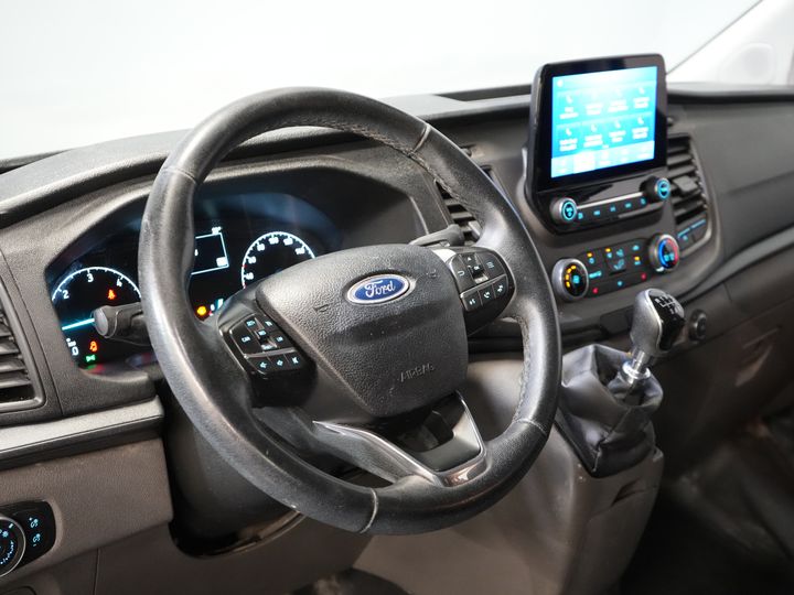 Ford Transit Custom Vans 2.0 TDCI L2 Trend DC Double Cab Seatverw./ Carplay/ 2.7t Sistem de remorcare/ Navi/ PDC/ Cruise