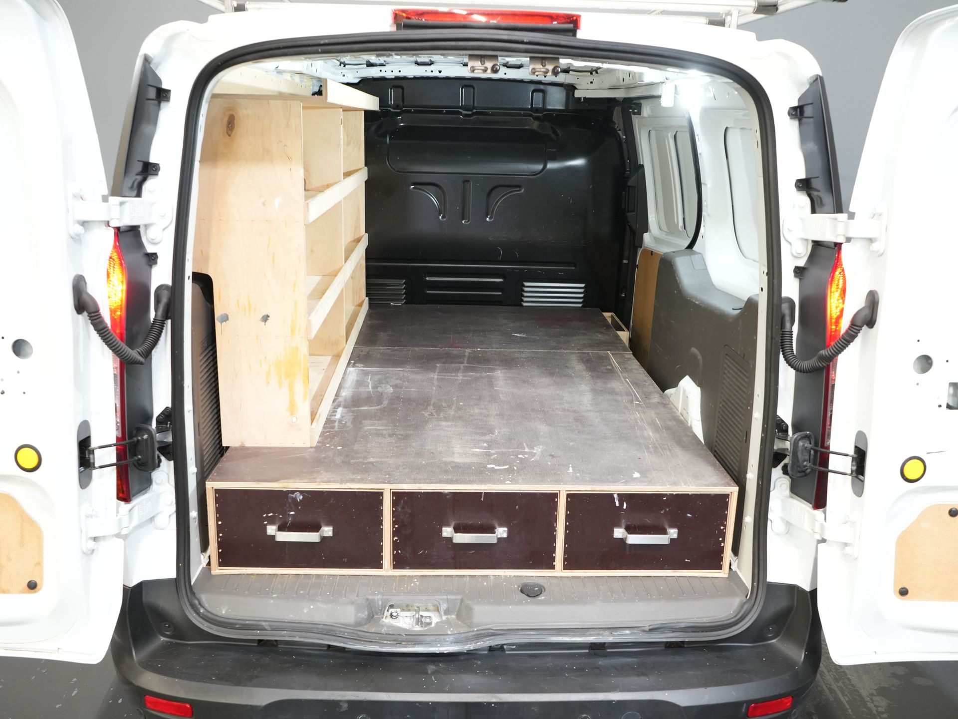 Ford Transit Connect Van 1.5 TDCI 100 KM L2 Imperial/ Mocowanie/ Hak holowniczy/ Rejs/ PDC/ Klimatyzacja