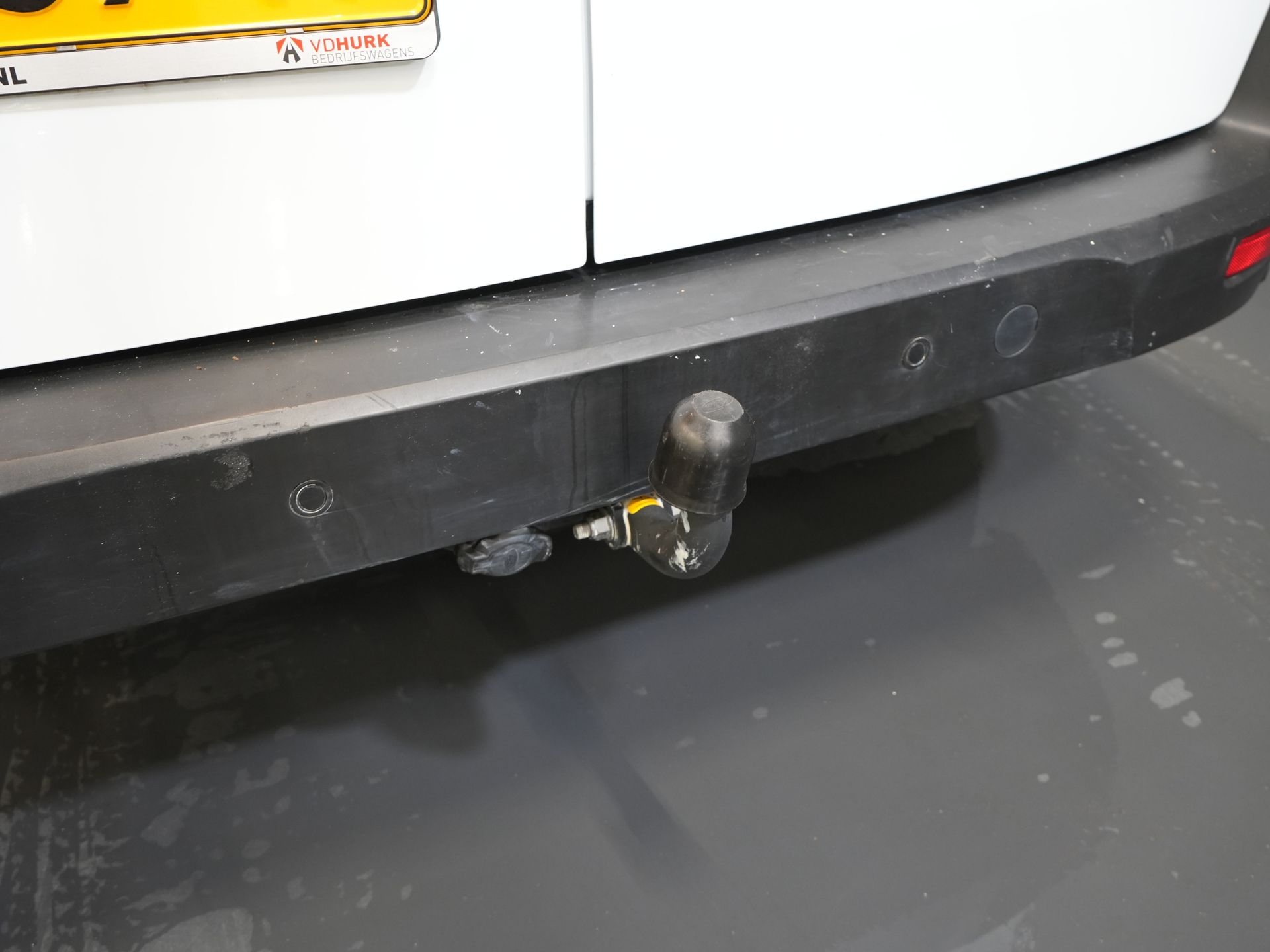Ford Transit Connect Van 1.5 TDCI 100 KM L2 Imperial/ Mocowanie/ Hak holowniczy/ Rejs/ PDC/ Klimatyzacja