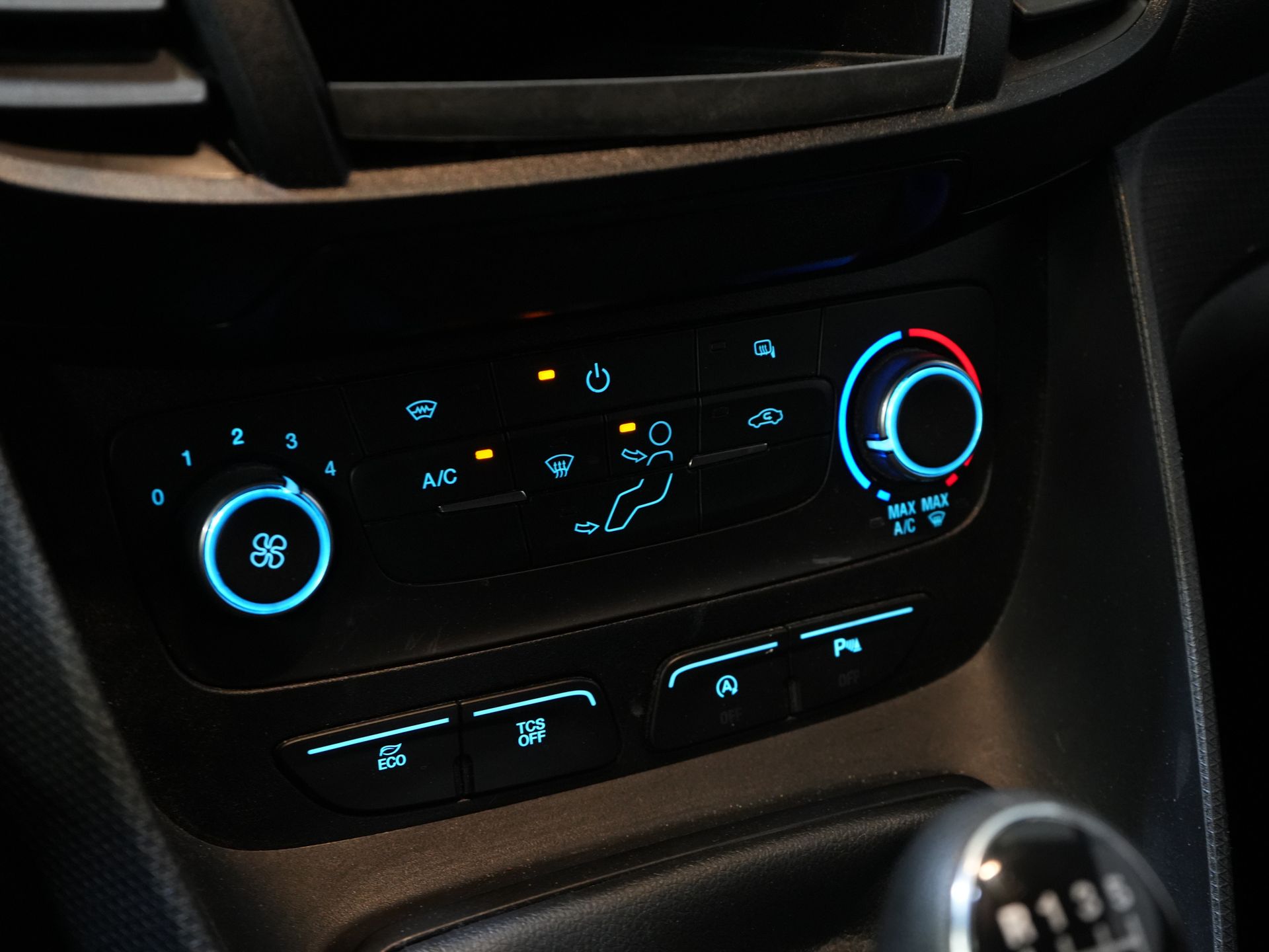 Ford Transit Connect Van 1.5 TDCI 100 KM L2 Imperial/ Mocowanie/ Hak holowniczy/ Rejs/ PDC/ Klimatyzacja