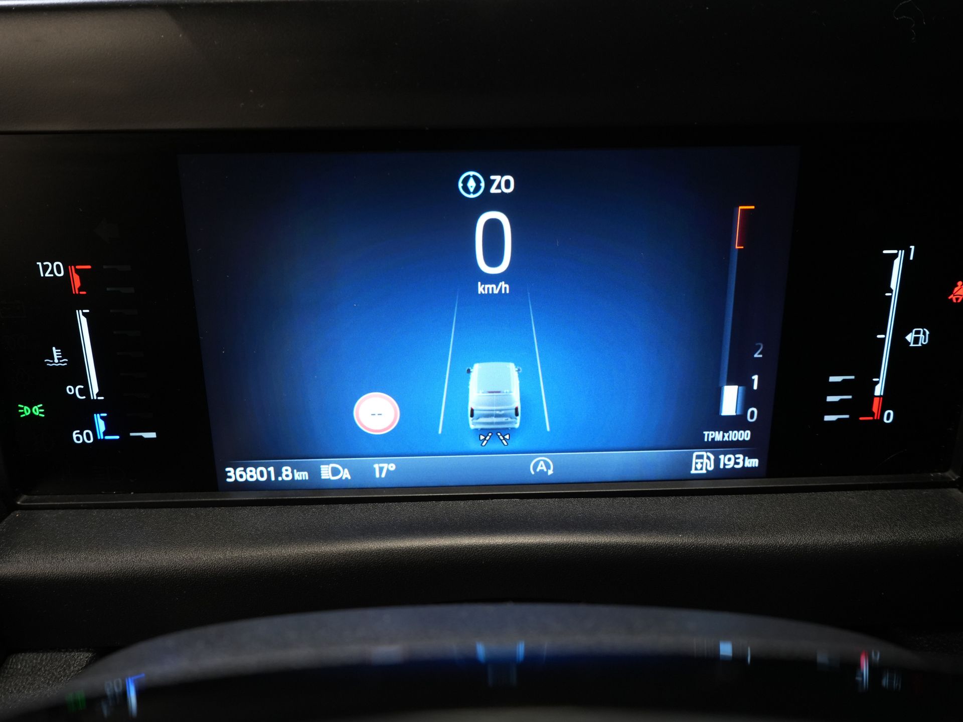 Ford Transit Custom Bestelbus 320 2.0 TDCI 135 pk L2 Trend LED/ 2.8t Trekverm./ Carplay/ Climate/ Cruise/ Camera/ PDC