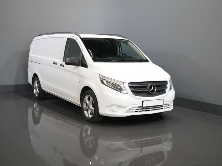 Mercedes-Benz Vito Furgoneta 119 CDI Aut. L2 SÓLO EXPORTACIÓN LED/ Calefacción de pie/ Calefacción de asiento/ Navi/ PDC/ Cámara/ Gancho de remolque