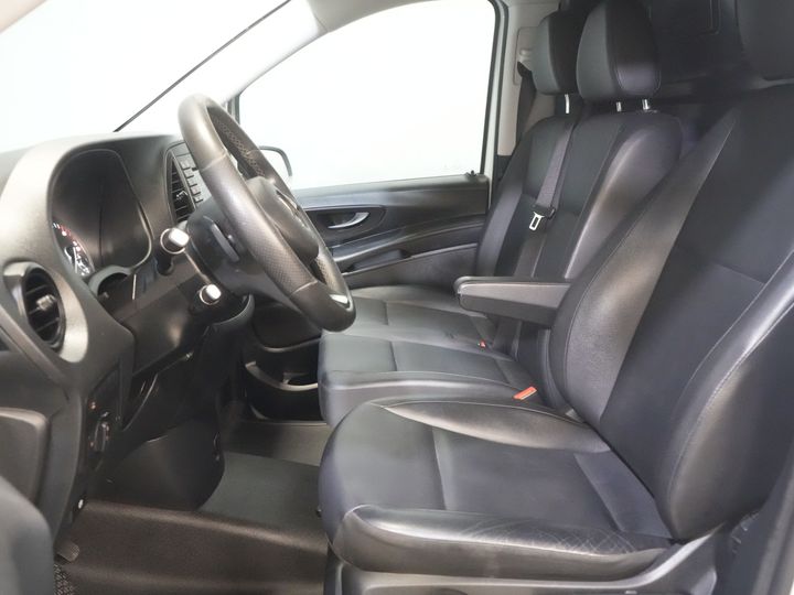 Mercedes-Benz Vito Van 119 CDI Aut. L2 EXPORT ONLY LED/ Stand heater/ Seat heating/ Navi/ PDC/ Camera/ Towing hook