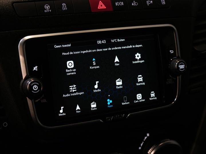 Iveco Daily Bakwagen 35S18HV 3.0 Aut. ZF BPM FREE! Box truck tailgate/ Side door/ LED/ Spoiler/ 3.5T towing capacity/ Gev.Seats/ Adapt.Cruise/ Navi/ Carplay/ 