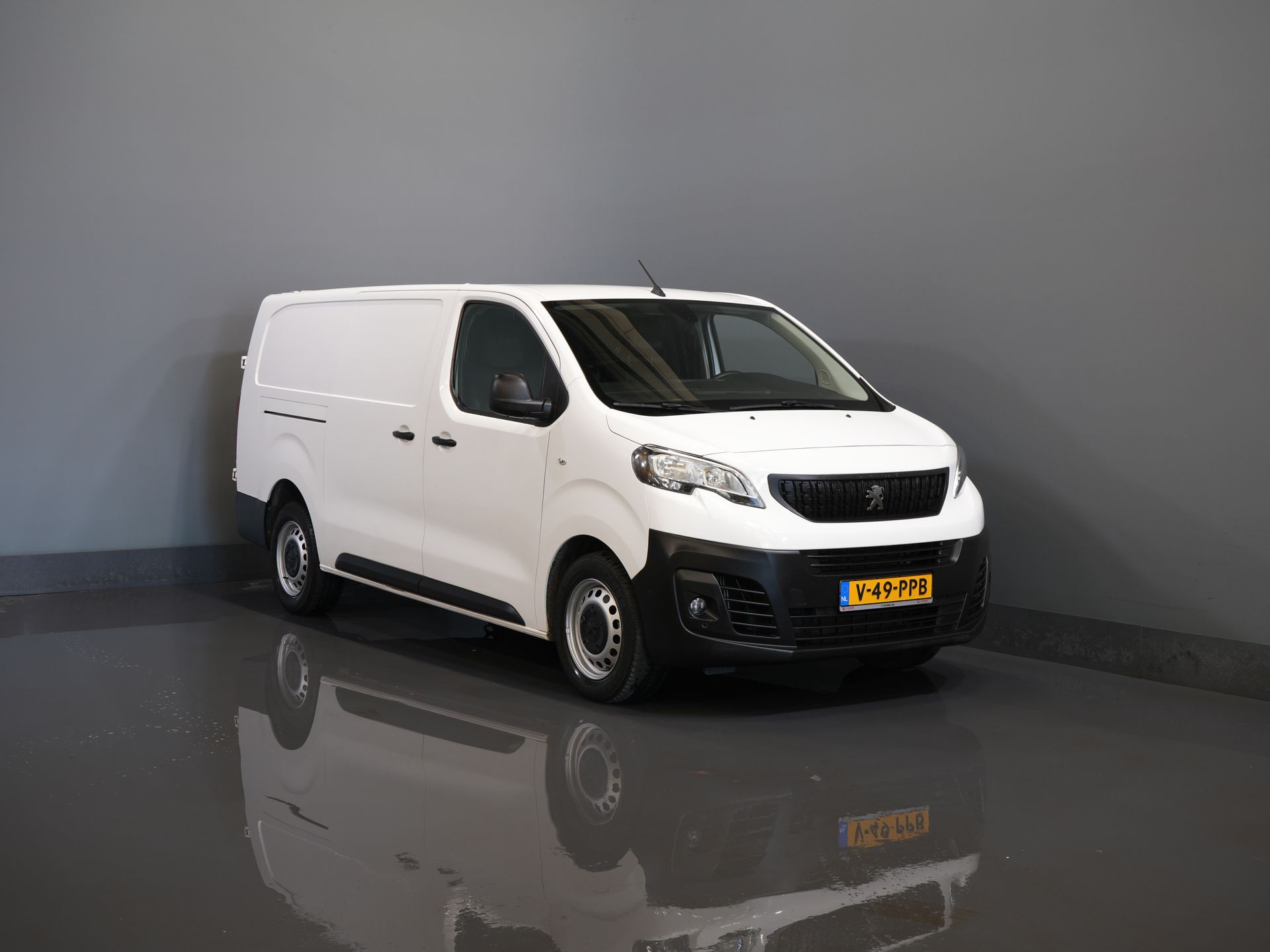 Peugeot Expert Van 2.0 HDI 145 ch L3 Carplay/ Airco/ Navi/ Cruise/ Camera/ PDC/