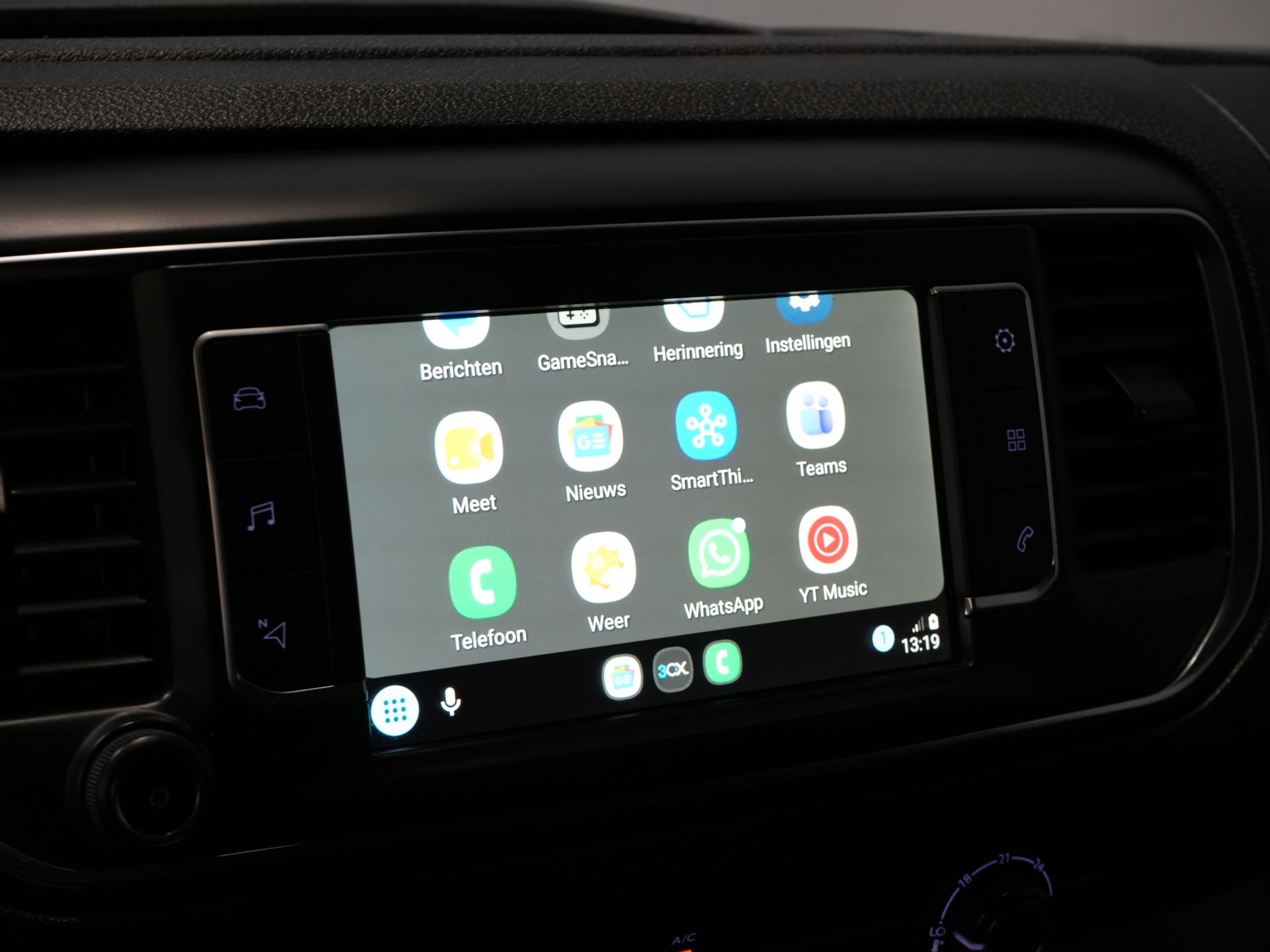 Peugeot Expert Van 2.0 HDI 145 ch L3 Carplay/ Airco/ Navi/ Cruise/ Camera/ PDC/