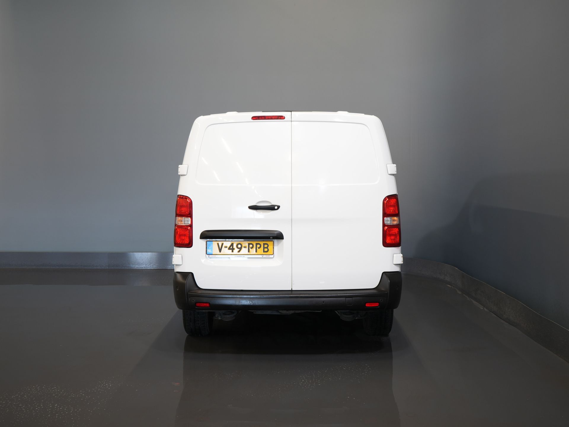 Peugeot Expert Van 2.0 HDI 145 ch L3 Carplay/ Airco/ Navi/ Cruise/ Camera/ PDC/