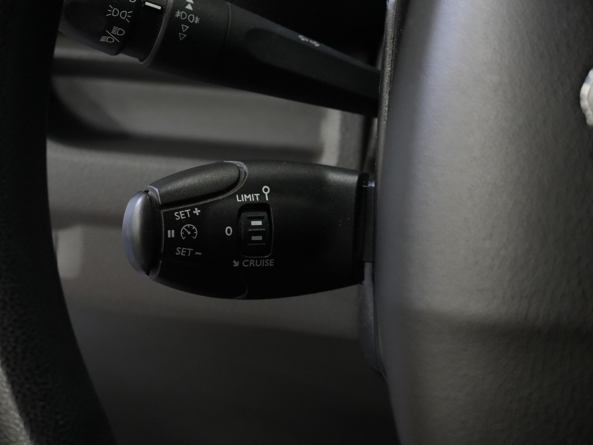 Peugeot Expert Van 2.0 HDI 145 ch L3 Carplay/ Airco/ Navi/ Cruise/ Camera/ PDC/