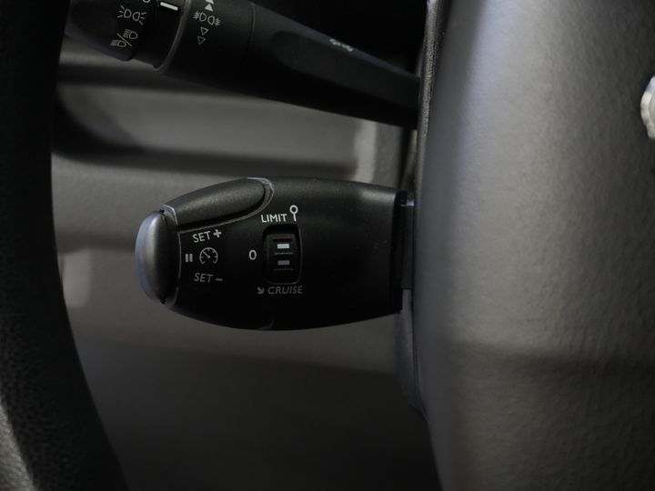 Peugeot Expert Van 2.0 HDI 145 ch L3 Carplay/ Airco/ Navi/ Cruise/ Camera/ PDC/