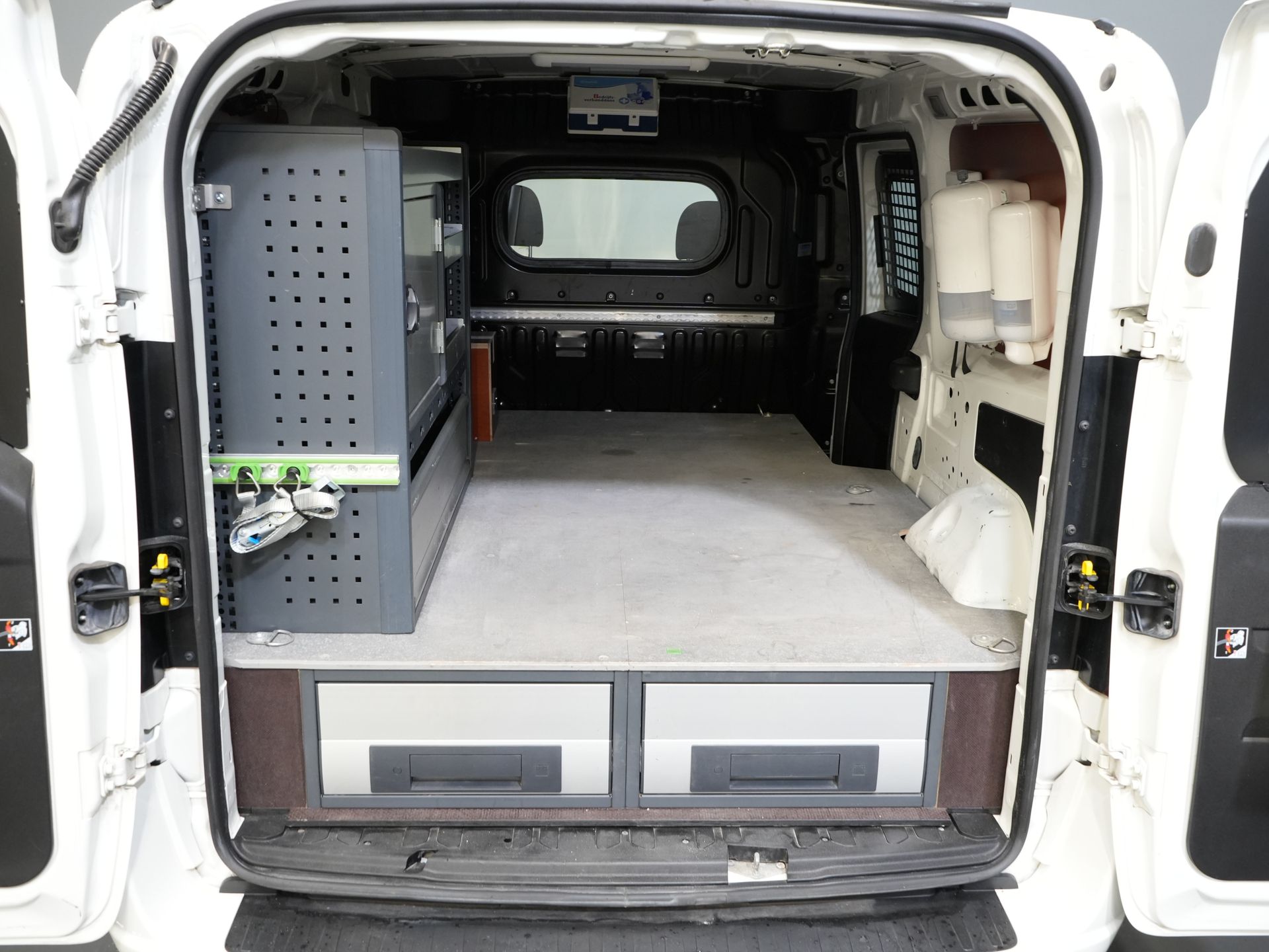 Vauxhall Combo Van 1.3 CDTi L2 BPM GRATIS! BOTT/ Interno/ E6/ Airco/ Crociera/ PDC/ LMV