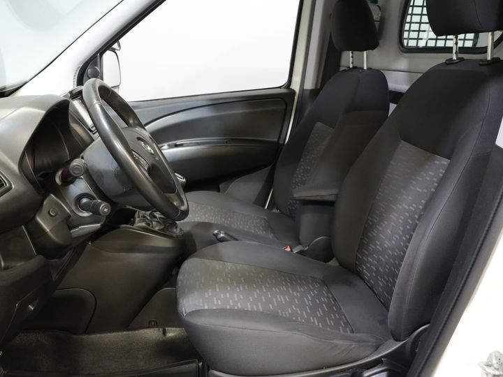 Vauxhall Combo Van 1.3 CDTi L2 BPM GRATIS! BOTT/ Interno/ E6/ Airco/ Crociera/ PDC/ LMV