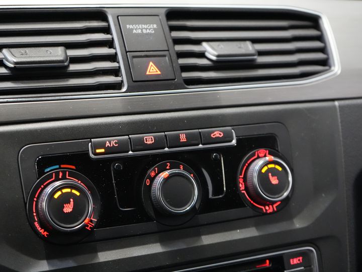 Volkswagen Caddy Bestelbus 2.0 TDI 100 pk DSG Aut. BPM VRIJ! Edition 35 Carplay/ Stoelverw./ Standkachel/ Cruise/ Airco/ PDC/ LMV/ Dakdragers/ Trekhaak/ In