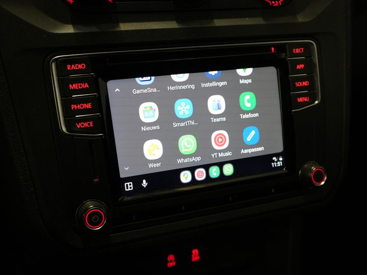 Volkswagen Caddy Van 2.0 TDI 100 ch DSG Aut. BPM FREE ! Edition 35 Carplay/ Seatverw./Chauffage au sol/ Cruise/ Airco/ PDC/ LMV/ Porte-bagages/ Barre de remorquage/ In