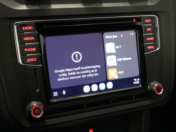 Volkswagen Caddy Van 2.0 TDI 100 ch DSG Aut. BPM FREE ! Edition 35 Carplay/ Seatverw./Chauffage au sol/ Cruise/ Airco/ PDC/ LMV/ Porte-bagages/ Barre de remorquage/ In