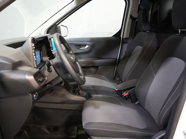 Ford Transit Courier Bestelbus 1.0 Trend 100 pk BENZINE BPM VRIJ! Garantie 05-2029/ Carplay/ Virtual Cockpit/ Airco/ Cruise