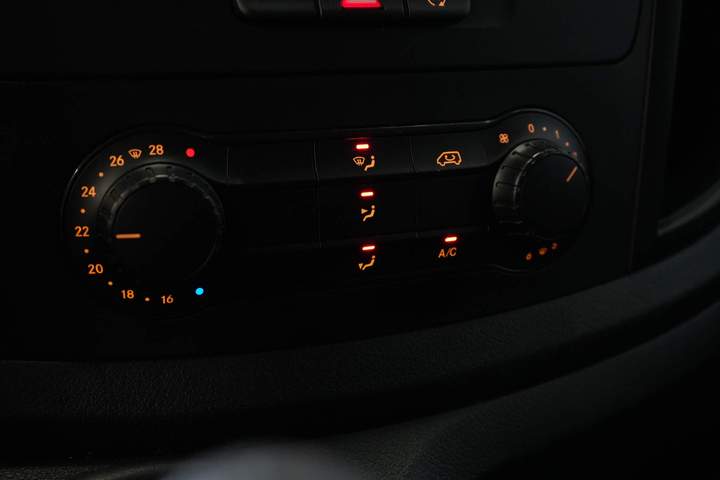 Mercedes-Benz Vito Van 110 CDI L2 DEMO BPM БЕЗКОШТОВНО! Двері/кондиціонер