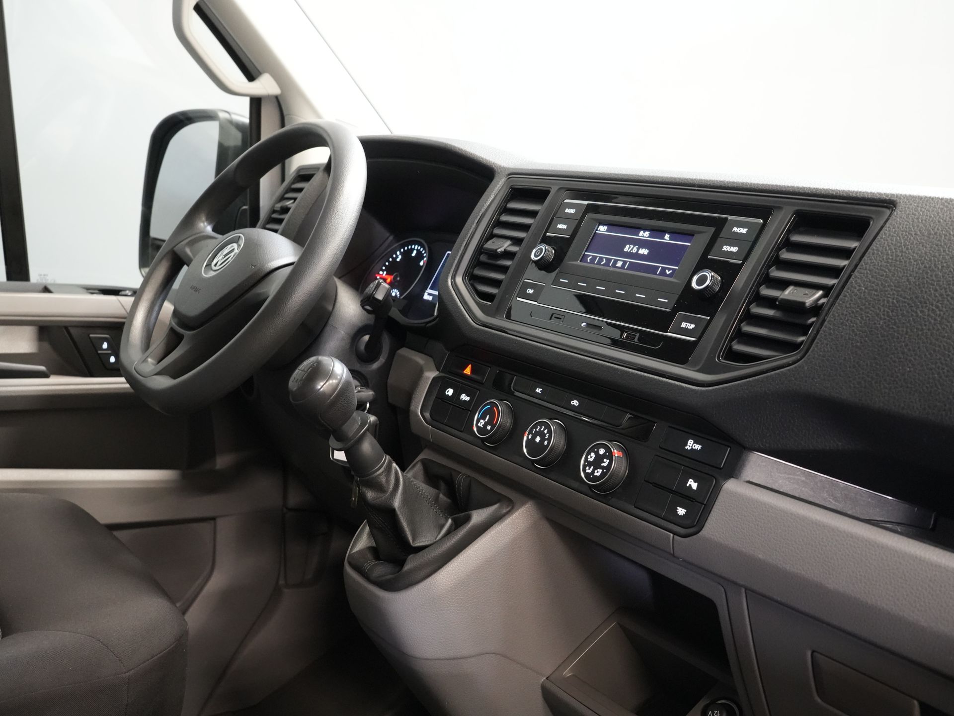 Volkswagen Crafter Bestelbus 35 2.0 TDI L3H2 BPM VRIJ! Airco/ PDC/ Bluetooth/ Betimmering