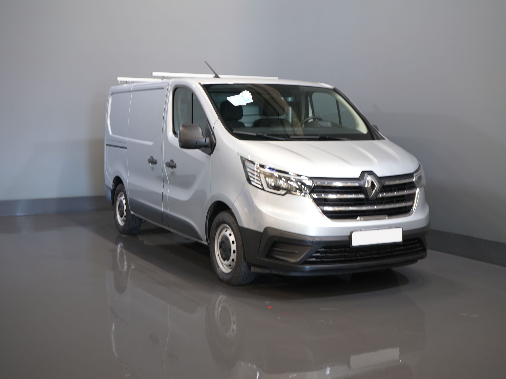 Renault Trafic Van 2.0 dCi BPM GRATUIT ! Ready2Go LED/ NL Auto/ PDC/ Cruise/ Towbar/ Airco