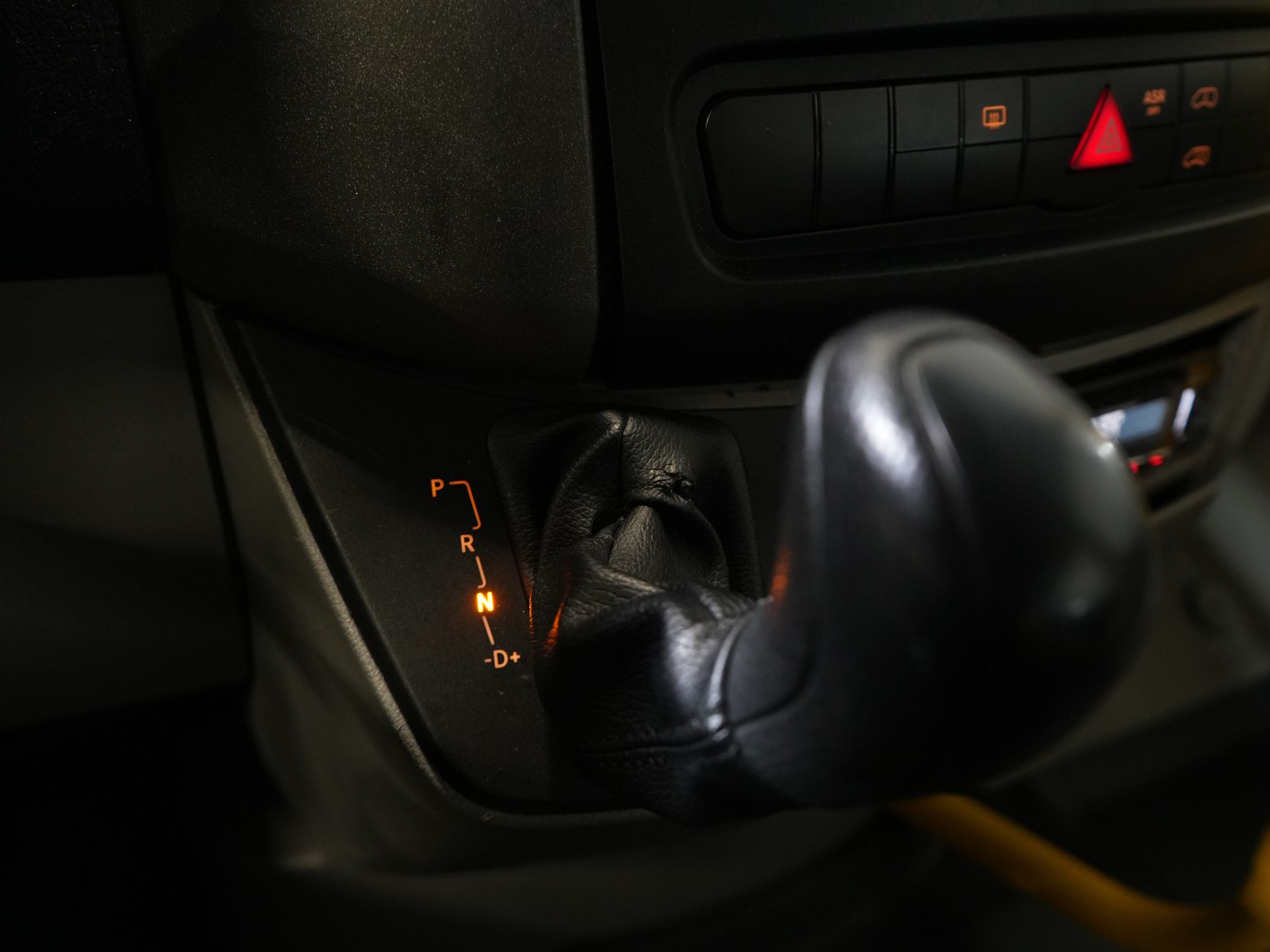 Mercedes-Benz Sprinter Personenvervoer 313 2.2 CDI L3H2 €9.922 Incl. BTW BPM VRIJ! EXPORT Combi/ 9 Persoons/ Kombi/ 9P/ Airco/ Rolstoellift