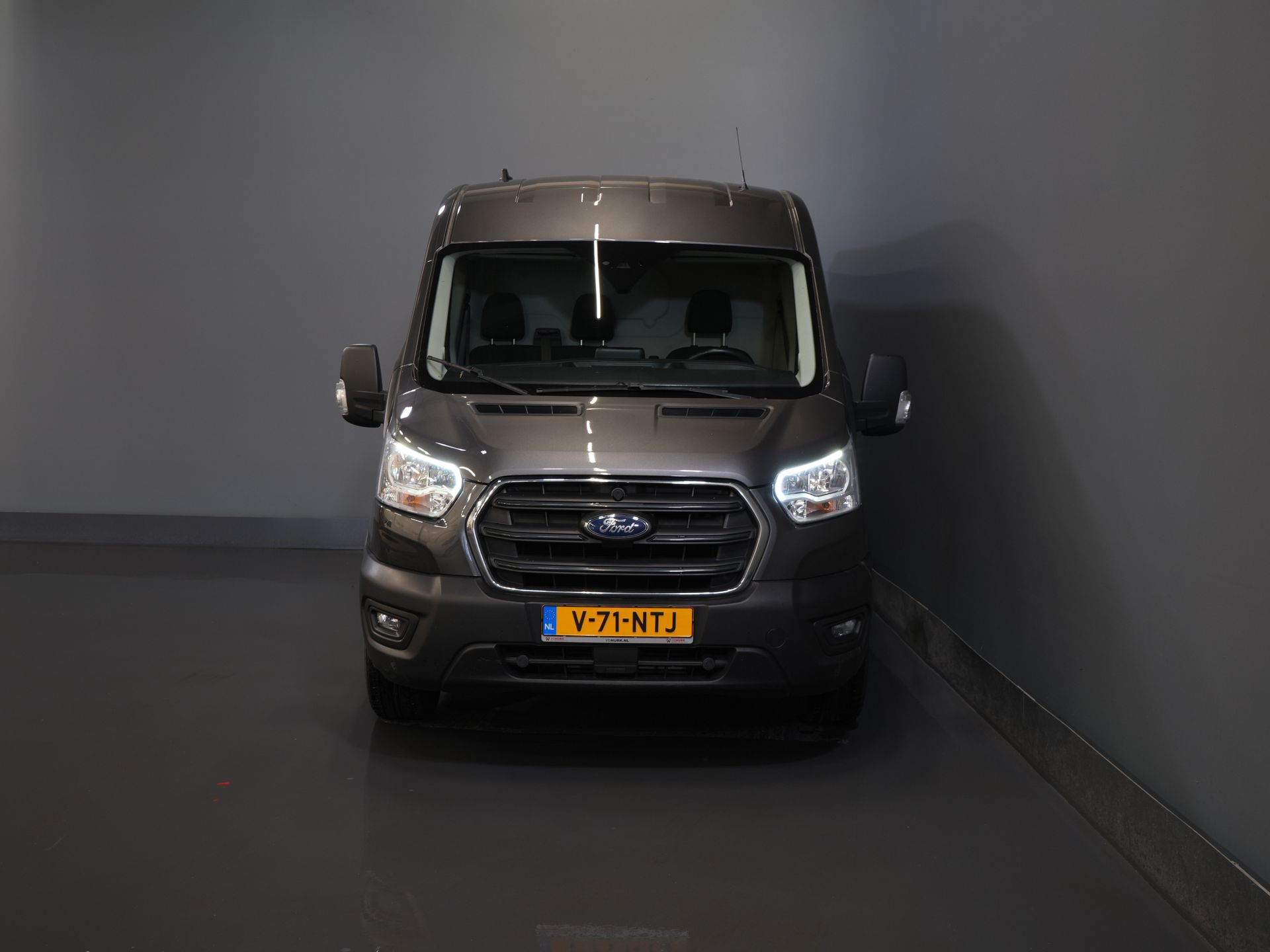 Ford Transit Bestelbus 350 2.0 TDCI 170 pk Aut. L2H2 18