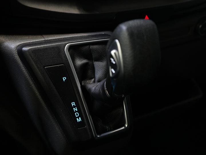 Ford Transit Bestelbus 350 2.0 TDCI 170 pk Aut. L2H2 18