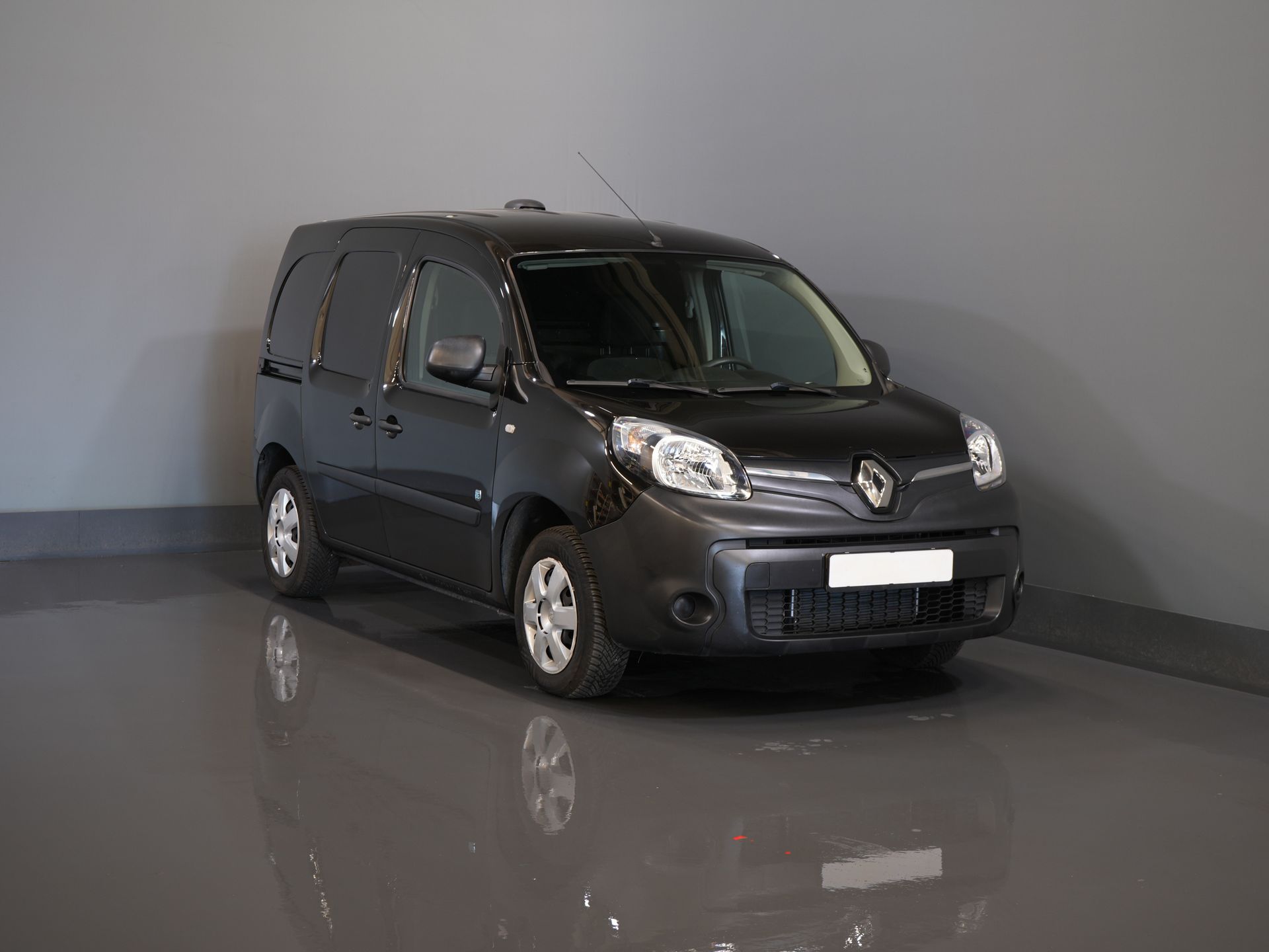Renault Kangoo Van Express Z.E. 33 кВт/год 160 км WLTP Navi/ PDC/ Cruise/ Airco