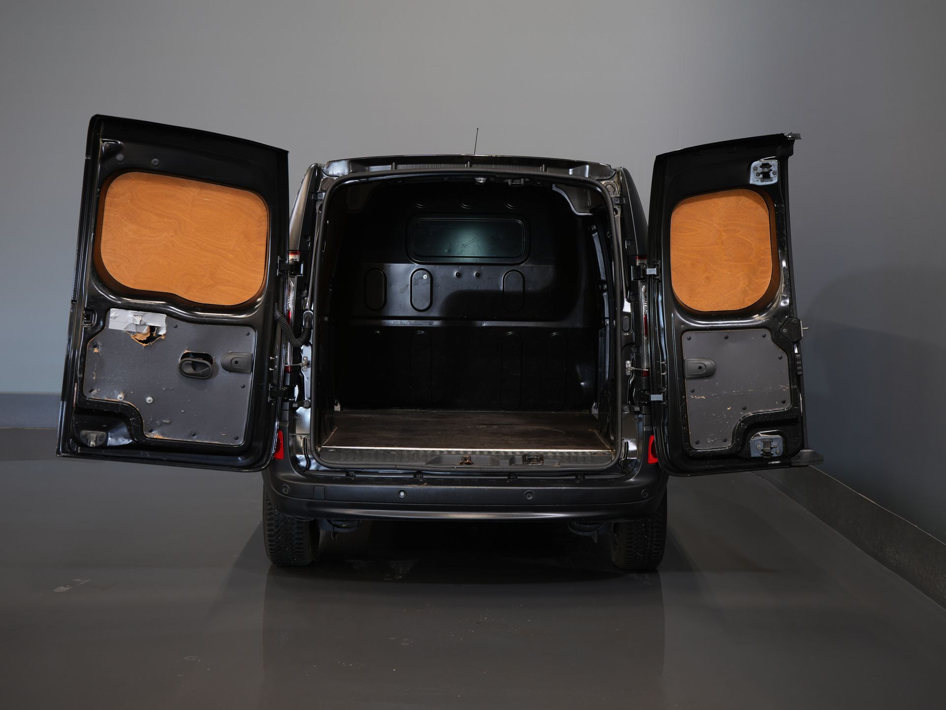 Renault Kangoo Van Express Z.E. 33 кВт/год 160 км WLTP Navi/ PDC/ Cruise/ Airco