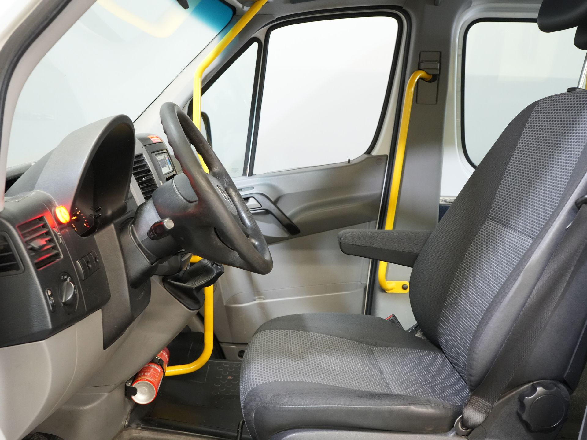 Mercedes-Benz Sprinter Passenger Transport 313 2.2 CDI L2H2 €9922 Incl. VAT BPM FREE! EXPORT Kombi/ 9 osób/ Kombi/ 9P/ Airco/ Winda dla wózków inwalidzkich