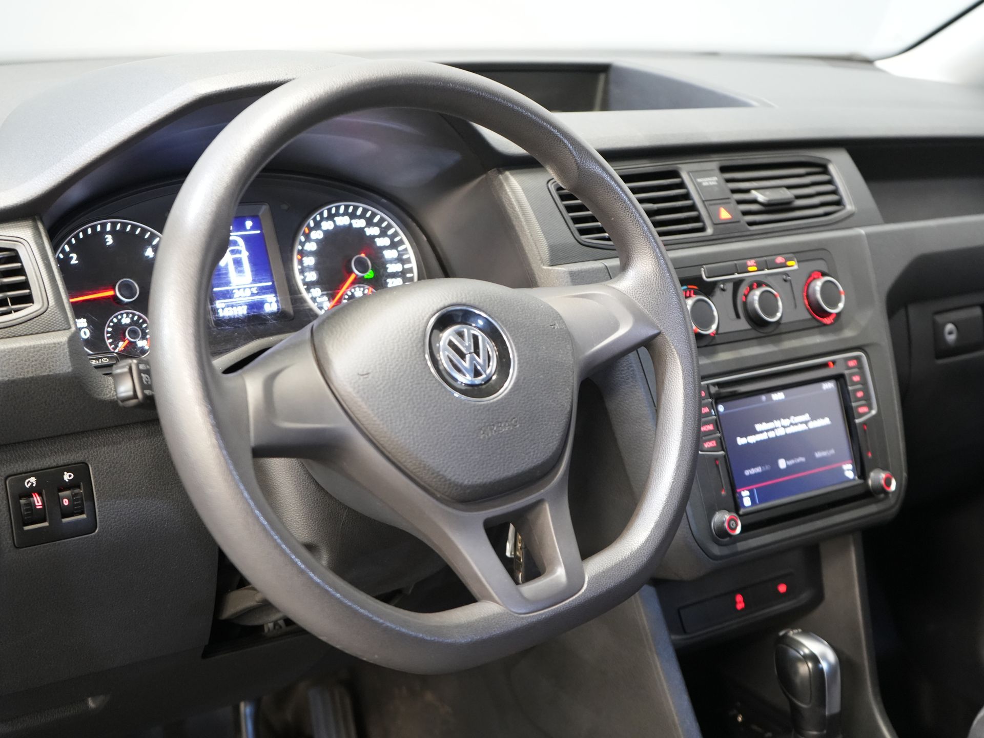 Volkswagen Caddy Van 2.0 TDI 100 к.с. DSG Aut. L2 Maxi BPM БЕЗКОШТОВНО! Багажник на даху / Бокові стійки / Верв.воррут / Carplay / Круїз / Airco