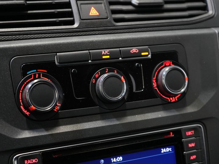 Volkswagen Caddy Van 2.0 TDI 100 к.с. DSG Aut. L2 Maxi BPM БЕЗКОШТОВНО! Багажник на даху / Бокові стійки / Верв.воррут / Carplay / Круїз / Airco